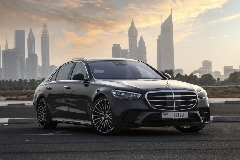 chauffeur car hire dubai